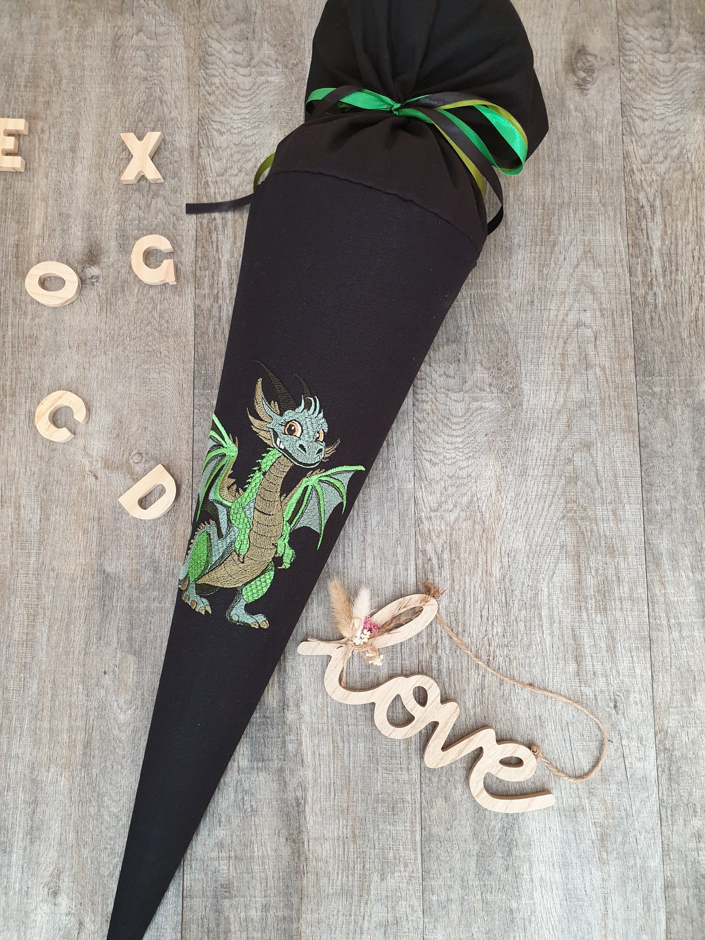 Schultüte-Geschwister & Kitatüten- Bestickt- Drache - Zuckertüte- Einschulungstüte mit Personalisierung (ohne Rohling).