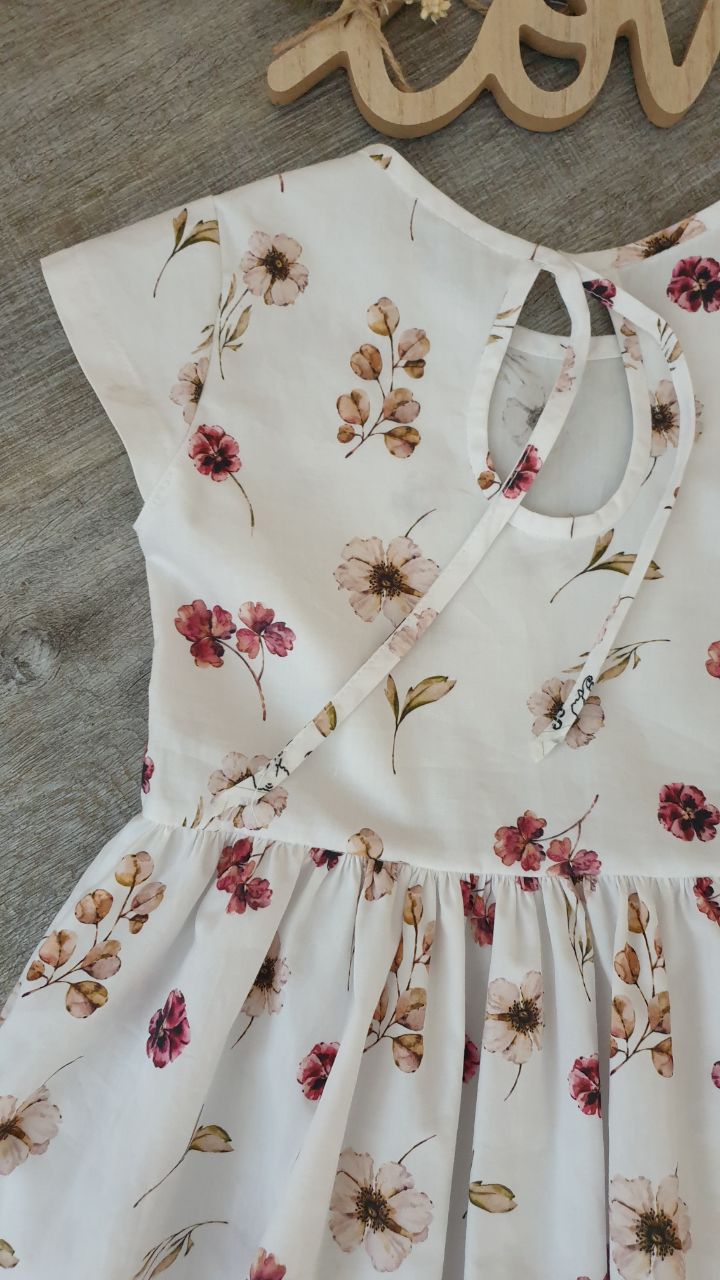 Mädchen-Sommer-Einschulung Kleid mit Flügelärmel