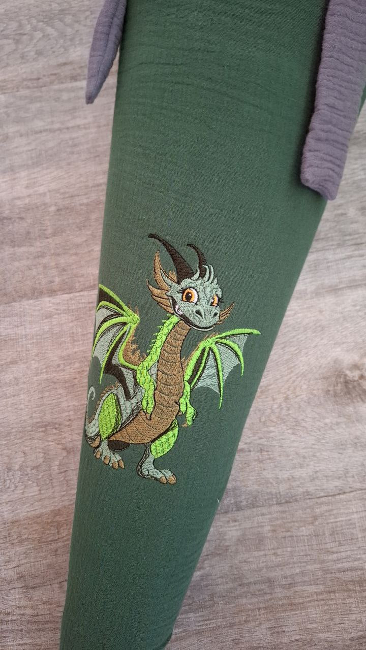 Personalisierte Schultüte aus Musselin mit Name – Stoffbezug 70 cm – Grün-Grau mit Drache – Ohne Papprohling – Geschenk zur Einschulung