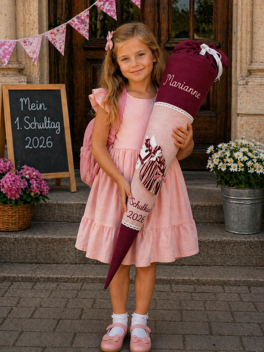 Personalisierte Musselin Schultüte mit 3D Pferd Bestickung in Hell pink und Bordeaux für Mädchen