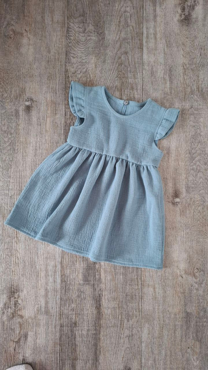 Musselin Kleid Mädchen – Baby Kleid mit Flügelärmeln – Sommerkleid aus Baumwolle – Handgemachtes Kinderkleid.