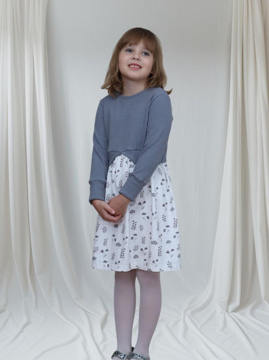 Kleid - Mädchen Kleid aus Bündchen und Baumwolljersey mit Taillenband.