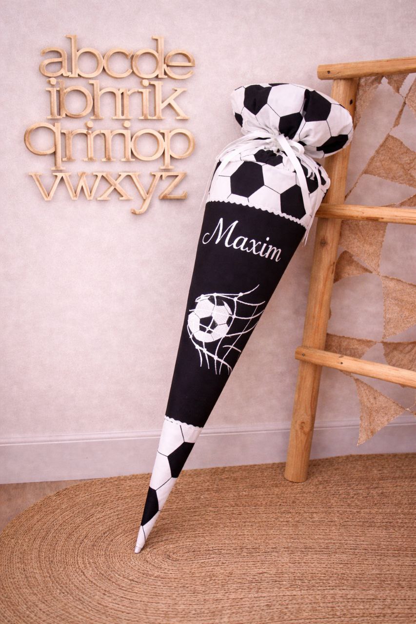 Personalisierte Fußball Schultüte mit Name-Stoff Schultüte Einschulung 2026 Geschenk für Jungen zum Schulanfang.