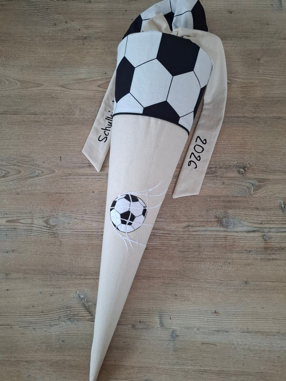 Personalisierte Fußball Schultüte mit Name-Stoff Schultüte Einschulung 2026 Geschenk für Jungen zum Schulanfang.