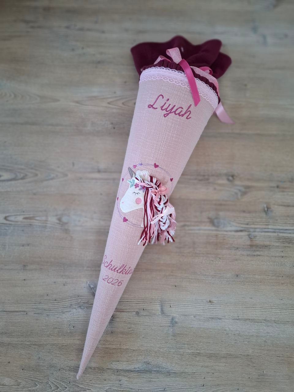 Schultüte Mädchen Rosa Musselin personalisiert mit Name – Pferd 3D Stickerei – Schulkind 2026 – Zuckertüte 70 cm – Einschulung Pferde