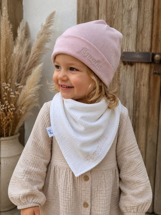 Kinder Set personalisiert | Jersey Beanie rosa & Musselin Halstuch offwhite | Name bestickt | Geschenk Geburt.